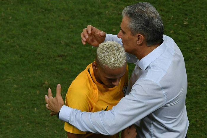 ___5576754___https:______static.pulse.com.gh___webservice___escenic___binary___5576754___2016___10___7___13___neymartite-cropped_ea7e7j7n1yzq1hnxh3sx1p5nr