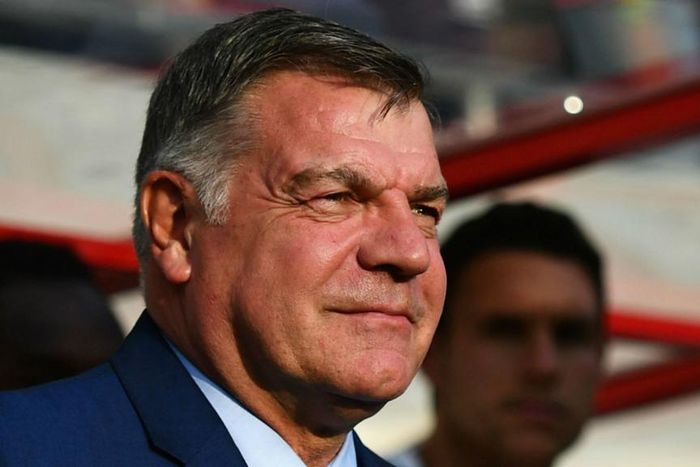 ___5454997___https:______static.pulse.com.gh___webservice___escenic___binary___5454997___2016___9___5___3___samallardyce-cropped_s15h45a11cq8116wd123awhyn