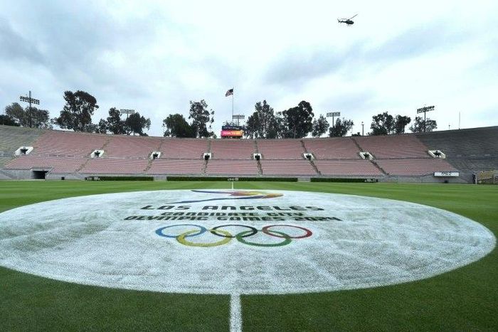 A private dinner for International Olympic Committee delegates was held at the Beverly Hills mansion of Los Angeles 2024 chairman Casey Wasserman, featuring Hollywood and sports stars
