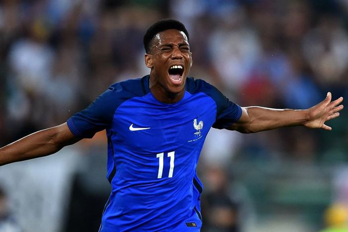 ___5447898___https:______static.pulse.com.gh___webservice___escenic___binary___5447898___2016___9___2___15___anthonymartial-cropped_1q8ouir6ftvfw13w1aownp8ypx_2