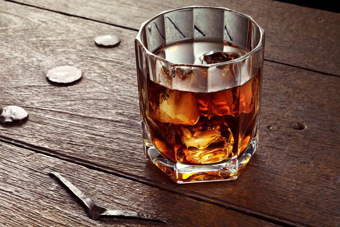 ___6621097___https:______static.pulse.com.gh___webservice___escenic___binary___6621097___2017___5___3___18___whiskey_0