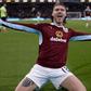 Burnley's Irish midfielder Jeff Hendrick celebrates after scoring their opening goal against Bournemouth on December 10, 2016