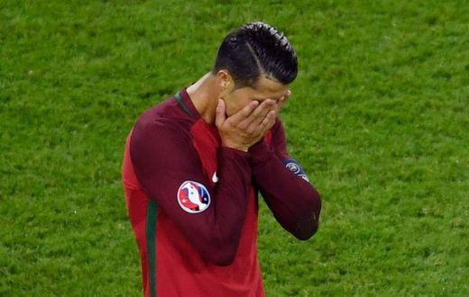 ___5166074___https:______static.pulse.com.gh___webservice___escenic___binary___5166074___2016___6___23___20___cristianoronaldo-cropped_1f318junsca4a1xoltp63ksyih