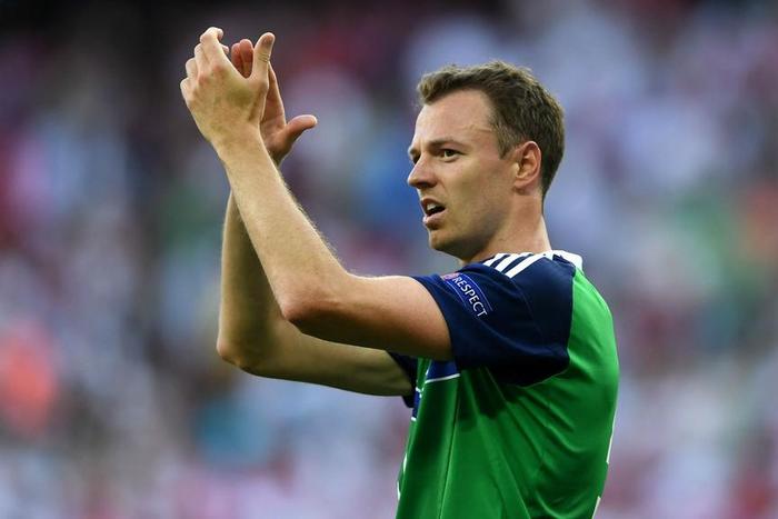 ___5148400___https:______static.pulse.com.gh___webservice___escenic___binary___5148400___2016___6___14___17___jonny-evans-cropped_1130ij9oglt5e1j8wb2nm949hi_2