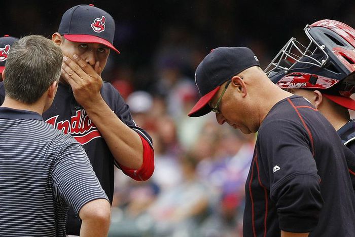 ___5503245___https:______static.pulse.com.gh___webservice___escenic___binary___5503245___2016___9___18___7___carlos-carrasco-terry-francona_1czxkm0e3fxiq1q6xyiy8q3qve