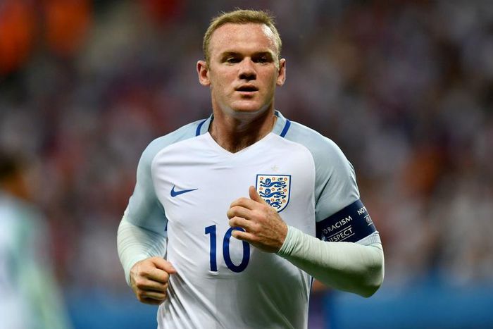 ___5328242___https:______static.pulse.com.gh___webservice___escenic___binary___5328242___2016___10___8___0___waynerooney-cropped_1ssdocn0hsbi318dtluadxytq9_2