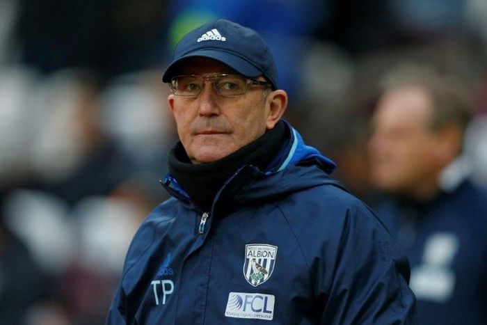 West Bromwich Albion's Welsh head coach Tony Pulis looks on ahead of the English Premier League match between West Ham United and West Bromwich Albion at The London Stadium, in east London on February 11, 2017