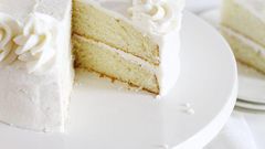 White cake