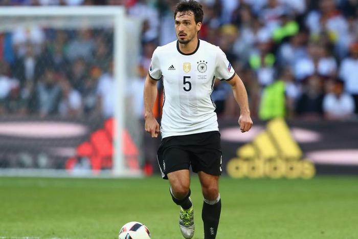 ___5220635___https:______static.pulse.com.gh___webservice___escenic___binary___5220635___2016___7___3___11___matshummels-cropped_1llsijdf2r3gh1cout0zomj8dx