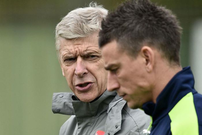 ___5557146___https:______static.pulse.com.gh___webservice___escenic___binary___5557146___2016___10___2___16___arsenewengerlaurentkoscielny-cropped_8zvcw3c6ykxy1x5kwhoffbfhn_2