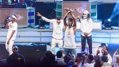 Shatta Wale performing at Ghana Meets Naija concert