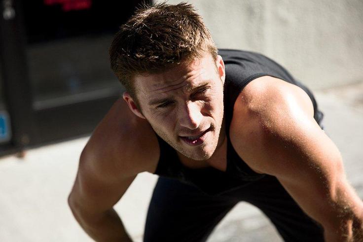 ___6735021___https:______static.pulse.com.gh___webservice___escenic___binary___6735021___2017___5___25___16___scott-eastwood-1