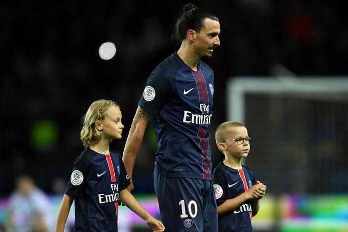 ___5033610___https:______static.pulse.com.gh___webservice___escenic___binary___5033610___2016___5___15___5___zlatan-ibrahimovic-cropped_1nn585lmsu6cj1gjagx4hegrju_2
