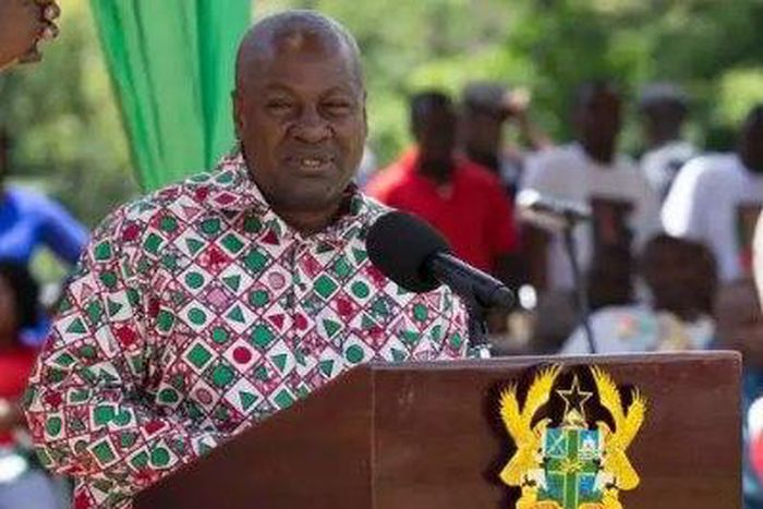 ___5583382___https:______static.pulse.com.gh___webservice___escenic___binary___5583382___2016___10___9___8___Mahama