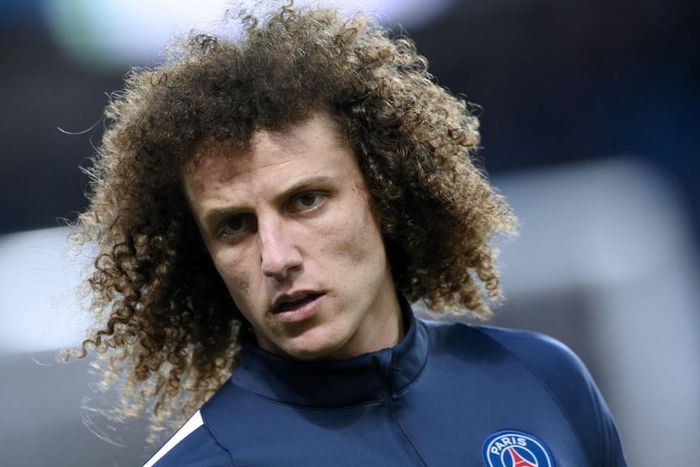 ___5466014___https:______static.pulse.com.gh___webservice___escenic___binary___5466014___2016___9___7___22___davidluiz-cropped_pv0tfjq60ig21n6h4pv1hpqxl_2