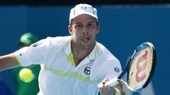 Gilles Muller wins his Sydney International semi-final having failed twice before