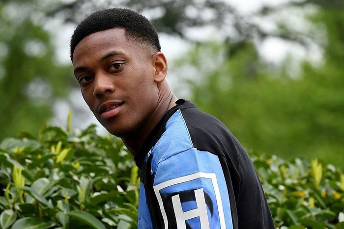 ___5088591___https:______static.pulse.com.gh___webservice___escenic___binary___5088591___2016___5___29___23___anthonymartial-cropped_1r46fklvmrocf1fi1uauym2gy0