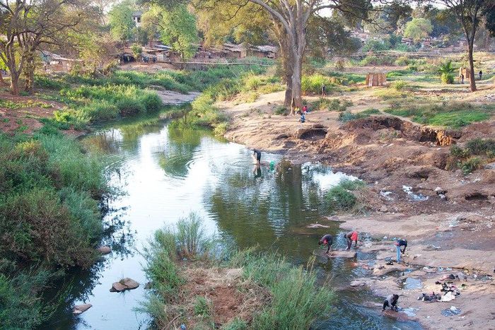 In Africa, more than 315,000 children die every year from diarrhoeal diseases caused by unsafe water and poor sanitation.