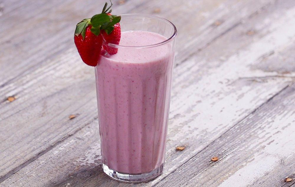 This Coconut Strawberry Smoothie Is A Fat Loss Accelerator Pulse Ghana