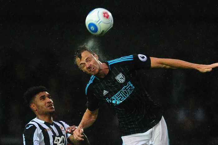 ___5330975___https:______static.pulse.com.gh___webservice___escenic___binary___5330975___2016___8___2___5___jonny-evans_1obw7mqnc6tb51tjlvchdudxfo_1