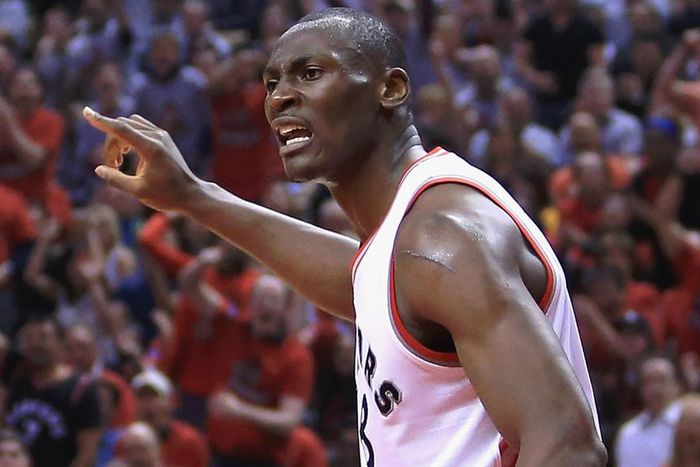___5061843___https:______static.pulse.com.gh___webservice___escenic___binary___5061843___2016___5___22___12___bismackbiyombo-cropped_f0p0q30l6swe19qoxtcmnkt6h_2