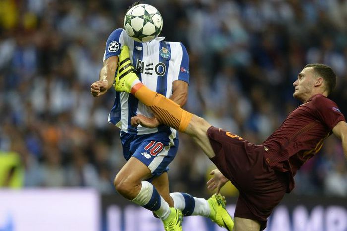 ___5391916___https:______static.pulse.com.gh___webservice___escenic___binary___5391916___2016___8___18___14___vermaelen-cropped_lit84yjob25w1g99jfd3uagjv