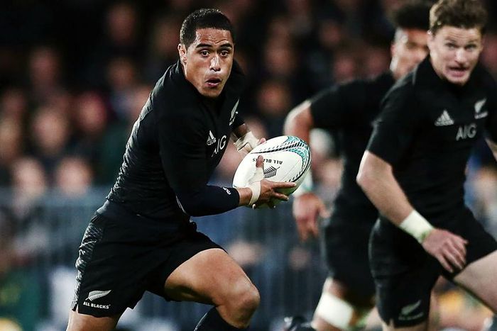 ___5644562___https:______static.pulse.com.gh___webservice___escenic___binary___5644562___2016___10___23___13___aaronsmith-cropped_1l02khgc8mx9v1u3d9ghb2x6i1_1