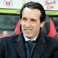 Paris Saint-Germain's Spanish headcoach Unai Emery looks on during the French Ligue 1 football match Guingamp against PSG (Paris Saint Germain) December 17, 2016