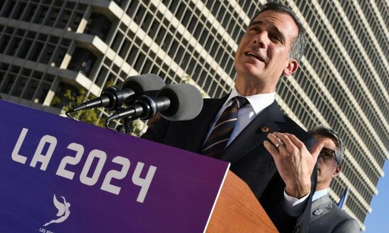 Los Angeles Mayor Eric Garcetti announces the city councils unanimous approval to bid for the 2024 Summer Olympics in Los Angeles, California