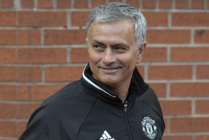 ___5230862___https:______static.pulse.com.gh___webservice___escenic___binary___5230862___2016___7___6___11___josemourinho-cropped_1khh3kuuw4xew15avv2pwdh4d1_1
