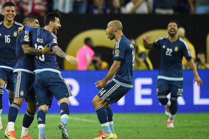 ___5177795___https:______static.pulse.com.gh___webservice___escenic___binary___5177795___2016___6___22___11___lionelmessi-cropped_11f3wjb2sfznf1ih8k87fxvw4z_2