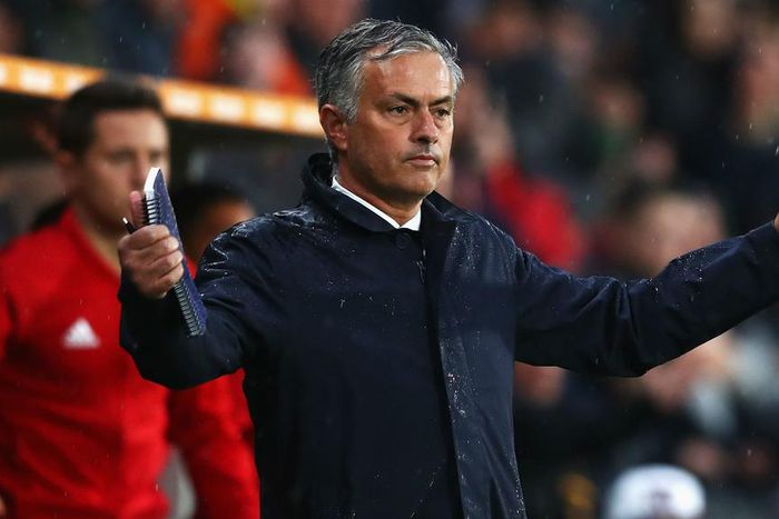 ___5440117___https:______static.pulse.com.gh___webservice___escenic___binary___5440117___2016___9___9___18___josemourinho-cropped_19m2wr97wqe781uqjzad22e6wu_2