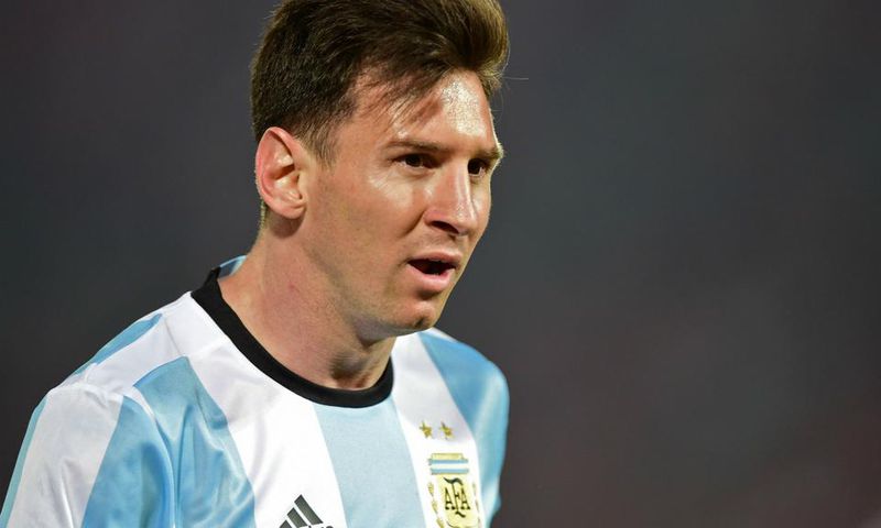 ___5072708___https:______static.pulse.com.gh___webservice___escenic___binary___5072708___2016___5___25___9___lionelmessi-cropped_1fb2b2jmibgei11glahooqphkx
