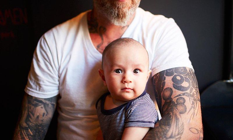 ___6601866___https:______static.pulse.com.gh___webservice___escenic___binary___6601866___2017___4___29___13___dad-baby-scar-tattoo_0