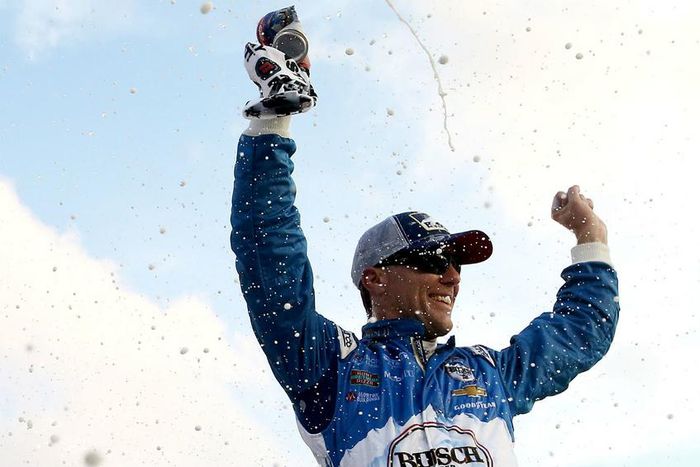 ___5403869___https:______static.pulse.com.gh___webservice___escenic___binary___5403869___2016___8___22___9___kevin-harvick-082116-getty-ftr-usjpg_gixtqoi1mn7k1y0p49ogmhx3s