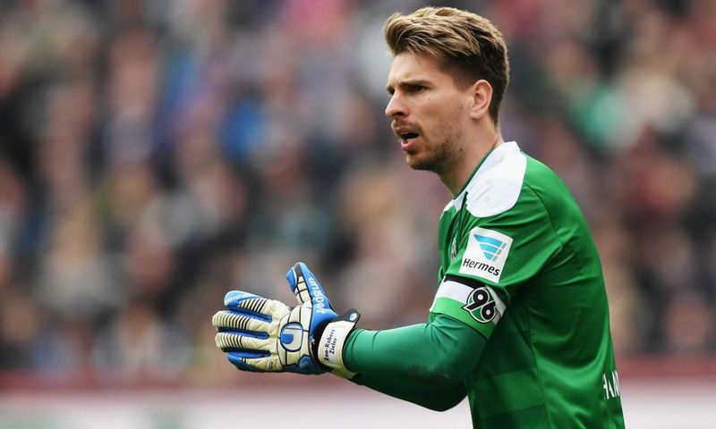 ___5087650___https:______static.pulse.com.gh___webservice___escenic___binary___5087650___2016___5___29___18___ron-robert-zieler-cropped_1b3hqrq9wahud1i3jxbvyuiz1a