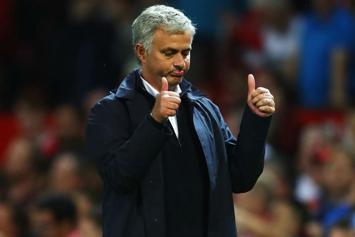 ___5399882___https:______static.pulse.com.gh___webservice___escenic___binary___5399882___2016___9___23___15___jose-mourinho-cropped_1o8jqwp1tkt2e1depwiau4ohka