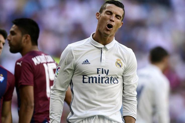 ___5558003___https:______static.pulse.com.gh___webservice___escenic___binary___5558003___2016___10___2___20___ronaldo-cropped_1vhemloft2z0u13btq4dz309ru_2