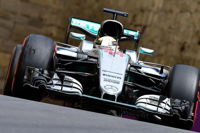 ___5164267___https:______static.pulse.com.gh___webservice___escenic___binary___5164267___2016___6___18___14___lewishamilton-cropped_1fjk9mckrvvpg1m1mq759i0ogq