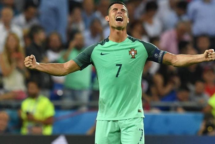 ___5246083___https:______static.pulse.com.gh___webservice___escenic___binary___5246083___2016___7___10___17___cristianoronaldo-cropped_1j2m7h1zkxo0e18wtp3ucumucr_2