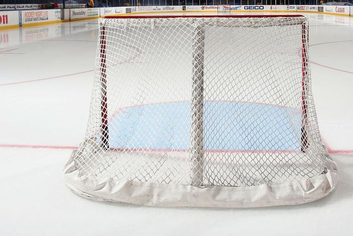 ___5486511___https:______static.pulse.com.gh___webservice___escenic___binary___5486511___2016___9___13___18___icehockeyrinkcropped_nrzwblbt5hhj1ryvkvepbln30_2