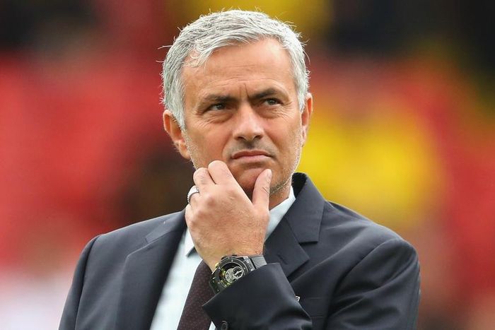 ___5504269___https:______static.pulse.com.gh___webservice___escenic___binary___5504269___2016___10___21___22___mourinho-cropped_1fujb448anxsn1twdffpf70cxs_1