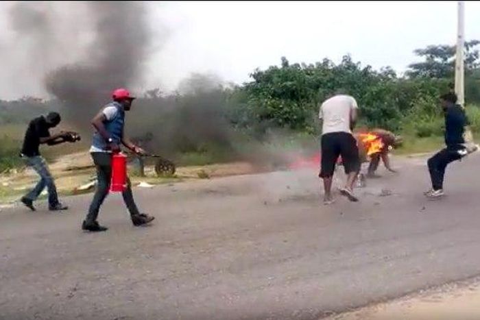 Stanlee Ohikhuare sets Ani Iyoho ablaze for stunt