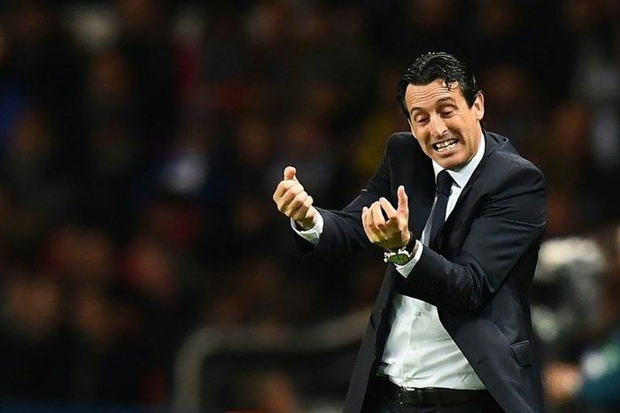 Paris Saint-Germain's coach Unai Emery reacts during their UEFA Champions League Group A match against Basel, at the Parc des Princes stadium in Paris, on October 19, 2016
