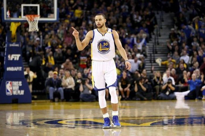 Stephen Curry chipped in 24 points and seven assists as Golden State Warriors beat the Houston Rockets 125-108