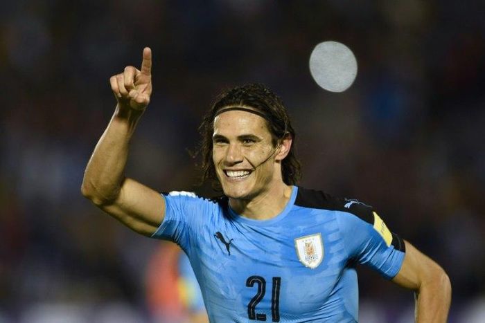 Uruguay's Edinson Cavani struck twice in the second half against Venezuela