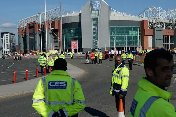 ___5035455___https:______static.pulse.com.gh___webservice___escenic___binary___5035455___2016___5___15___23___old-trafford-cropped_ltx5tspoopn1149pwwg8jy3x5_1