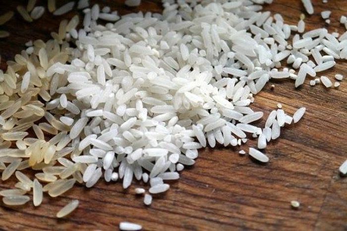 Plastic rice sample