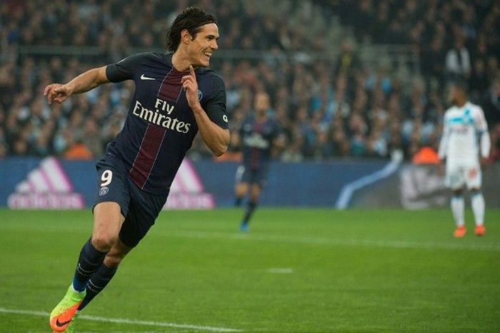 Paris Saint-Germain's forward Edinson Cavani celebrates after scoring a goal on February 26, 2017