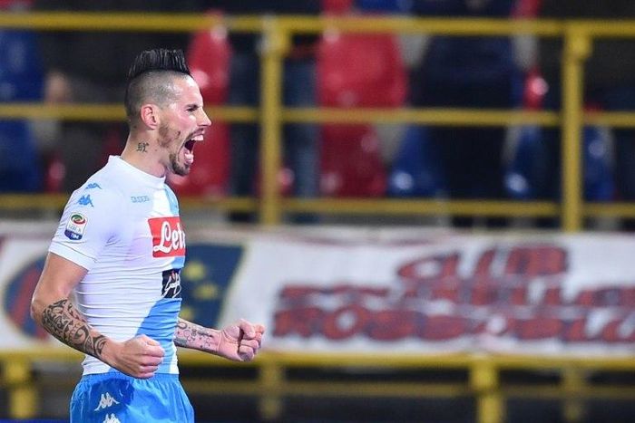 Napoli's Marek Hamsik celebrates after scoring against match Bologna on February 4, 2017